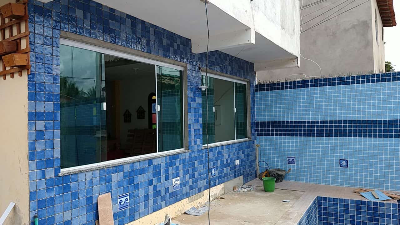 Janelas de Correr em Vidro Verde